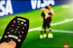 Futebol na TV: quer saber os destaques para o fim-de-semana?